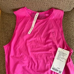 Lululemon Crop Sculpt Tank Pink Size 6 NWT